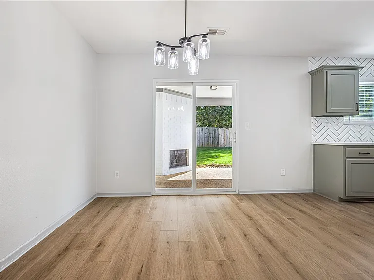 10021 Branley Oak Dr — Photo 16