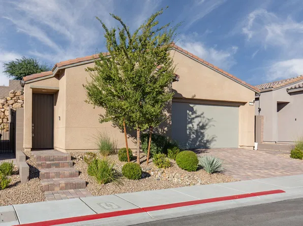 299 Nine Mile Creek Dr, Las Vegas, NV 89138
