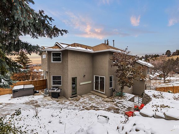 3rd image of 2108 E Danmor Dr