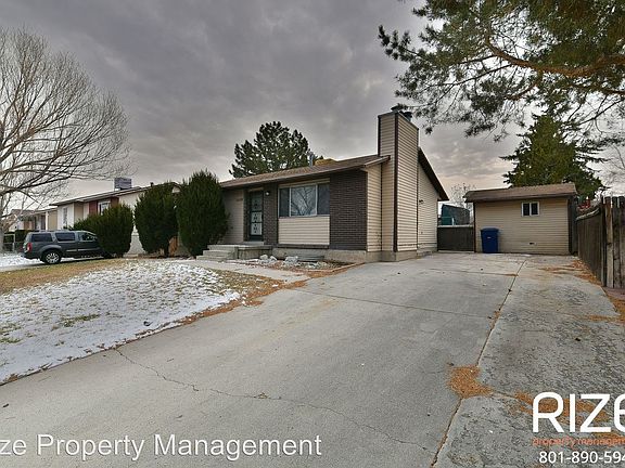 2nd image of 5489 W Heath Ave