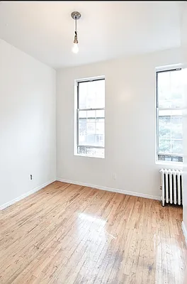 Rented by The Agency | media 4