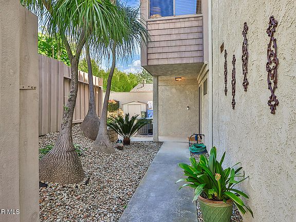 3rd image of 3140 Boxwood Cir