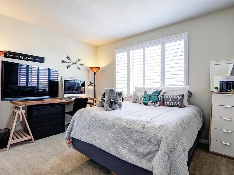 701 Gibson Dr #835 — Photo 10