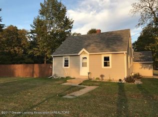 725 Jackson St, Eaton Rapids, MI 48827