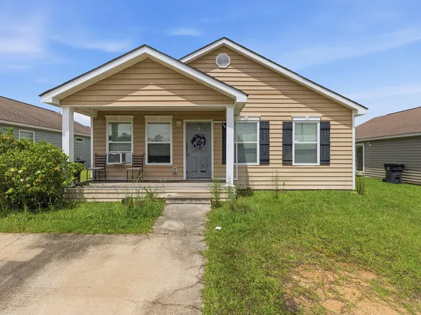 16 Veranda Dr, Hattiesburg, MS 39402