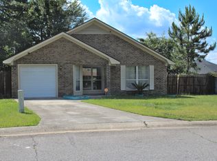 1656 Latham Ct, Hinesville, GA 31313