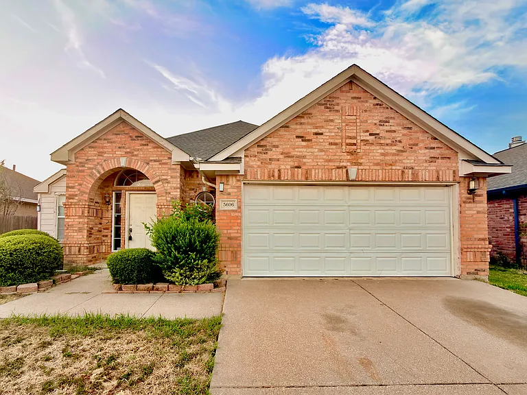 5606 Indian Hill Dr — Photo 1
