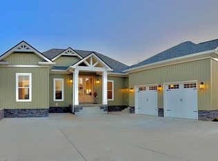 960 Rose Ln, Eddyville, KY 42038