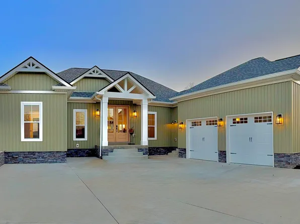 960 Rose Ln, Eddyville, KY 42038