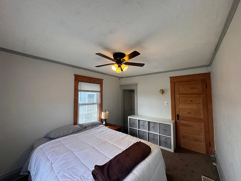 813 Miner St — Photo 15