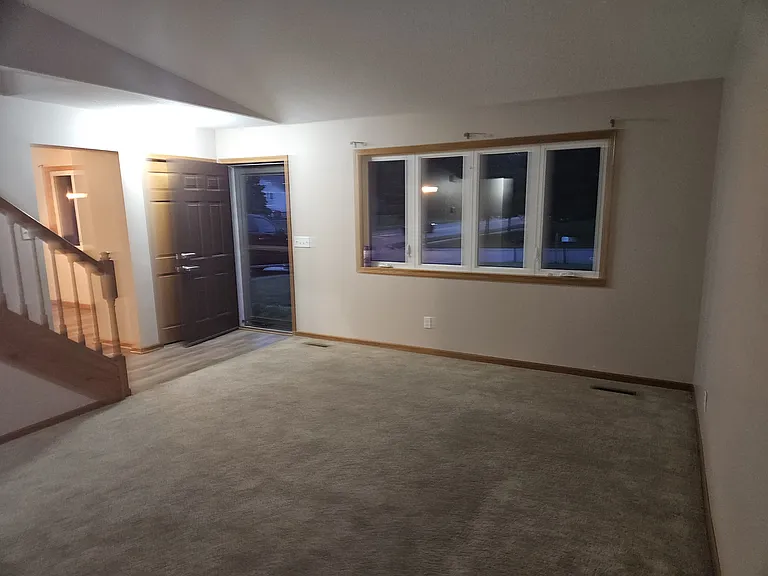 14270 Hemlock Ct N — Photo 3