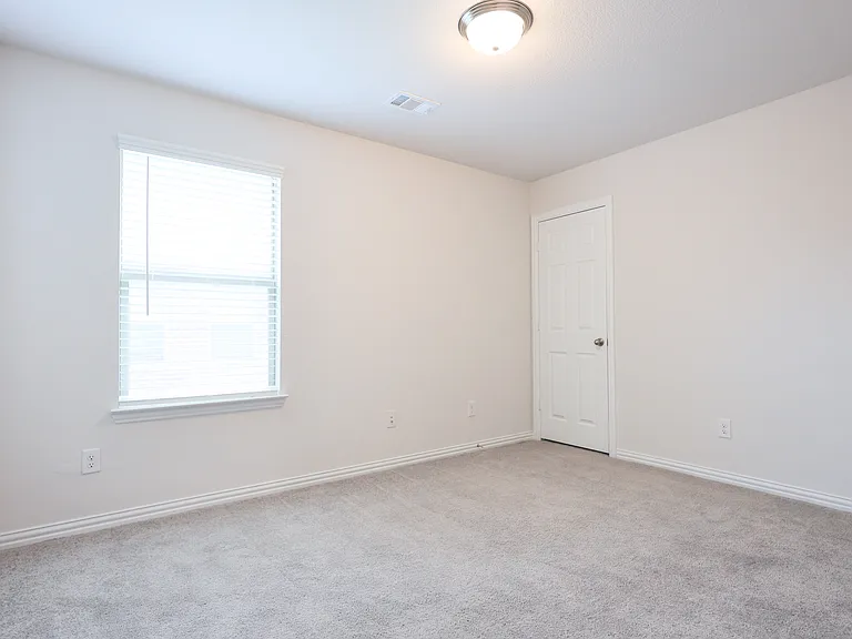 4012 Mockingbird Ln — Photo 17