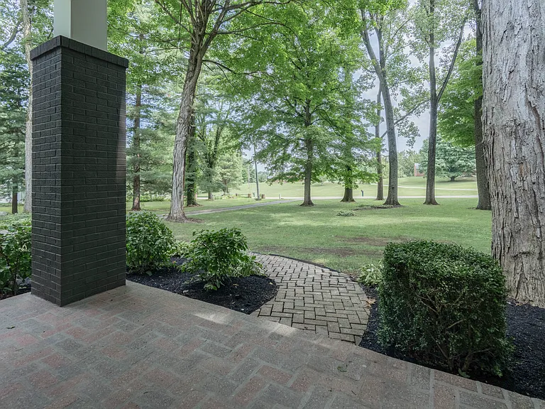 3235 Kauffman Rd NW — Photo 6