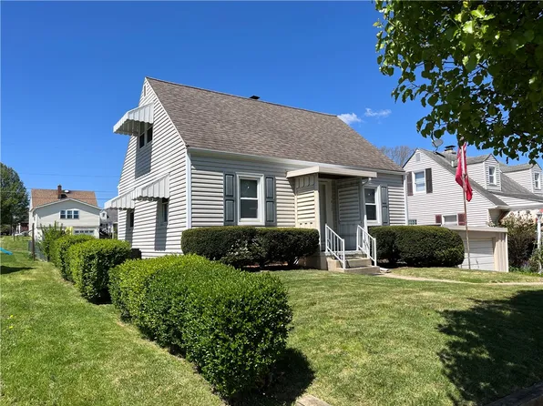 1415 Harvard Ave, Natrona Heights, PA 15065