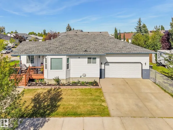1 Mullen Ct, Leduc, AB T9E 6S3