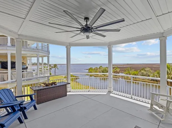 326 NW Second Ave UNIT 105, Steinhatchee, FL 32359
