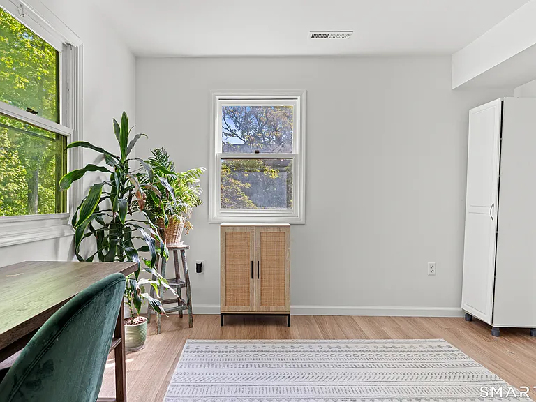 500 Glendale Ave #6 — Photo 7