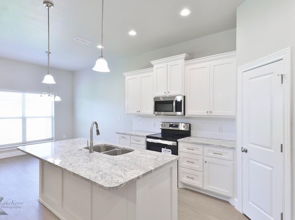 4127 Carrera Ln