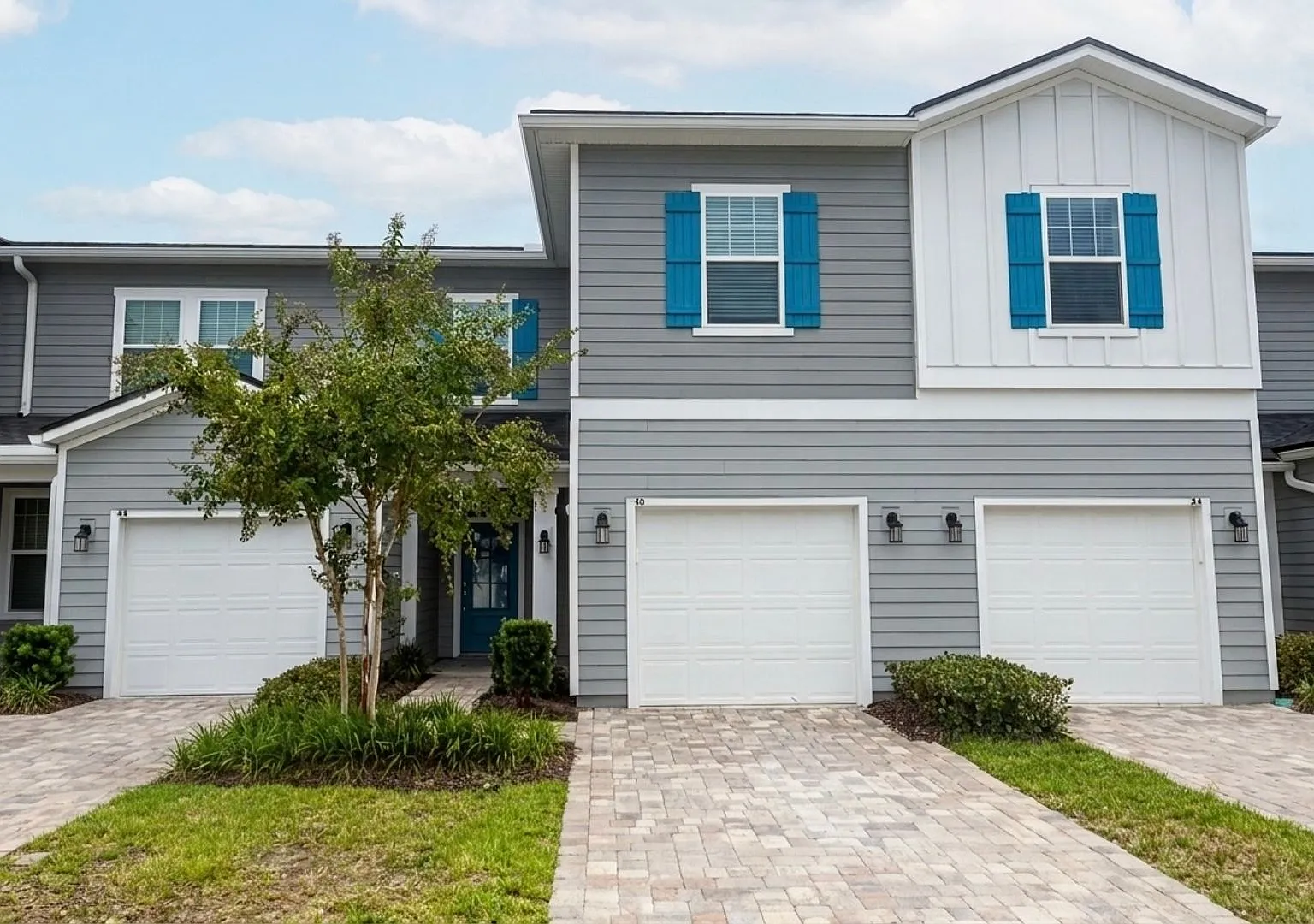 Luxury Townhome with Garage & Resort-Style Amenities in 32092 — Photo 1