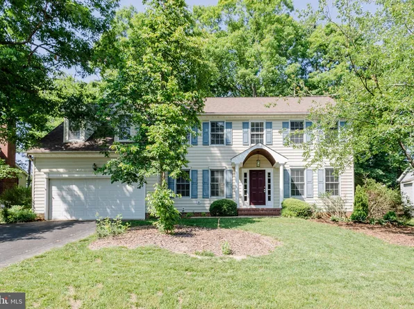 9518 Charlesfield Dr, Fredericksburg, VA 22407