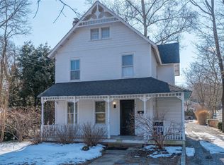 85 W Neck Rd, Huntington, NY 11743