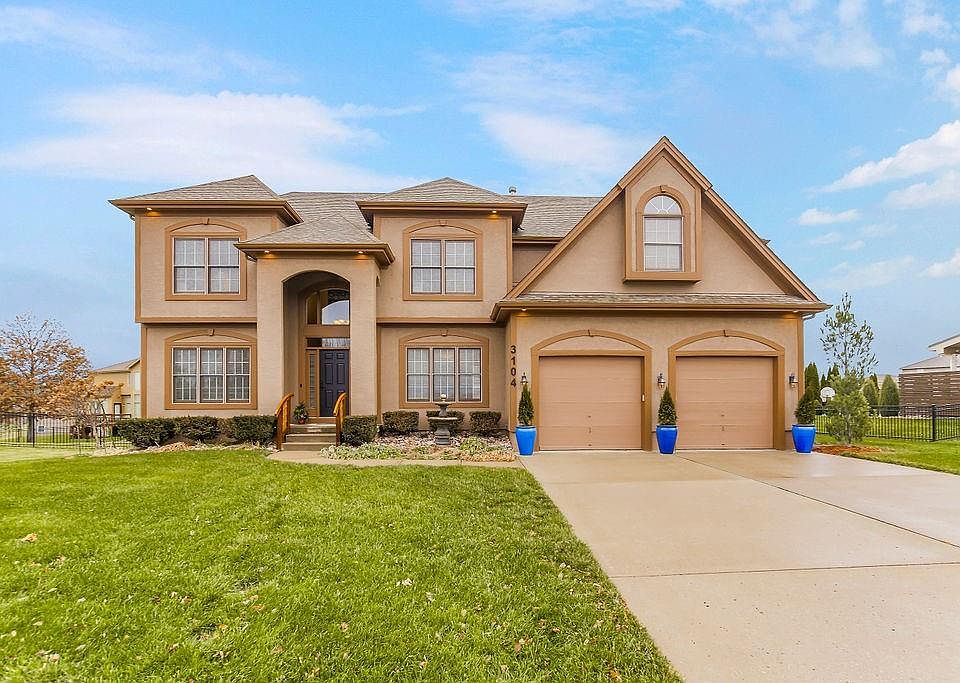 3104 SE 2nd St, Lees Summit, MO 64063 | Zillow
