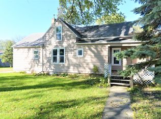 109 7th St, Brookings, SD 57006