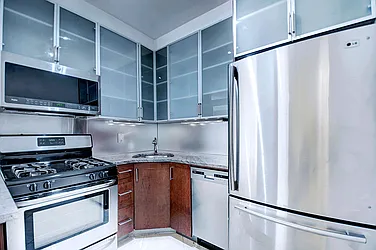 Rented by Urbane Brokerage