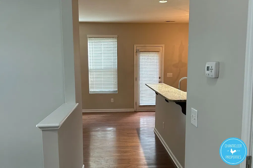 4442 Hillsgrove Road - 1 — Photo 2