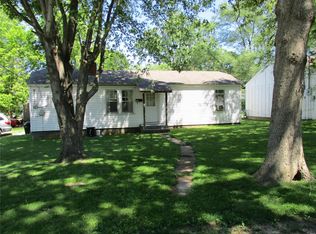 601 Vance St, Cuba, MO 65453