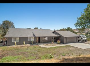 2384 Choctaw Rd, Copperopolis, CA 95228