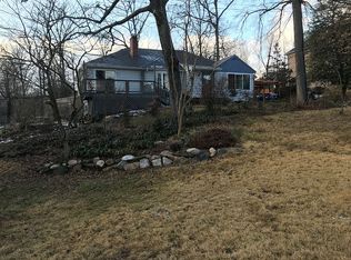 2322 Sandburg St, Dunn Loring, VA 22027