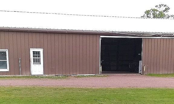 40x80 Steel pole shop heated