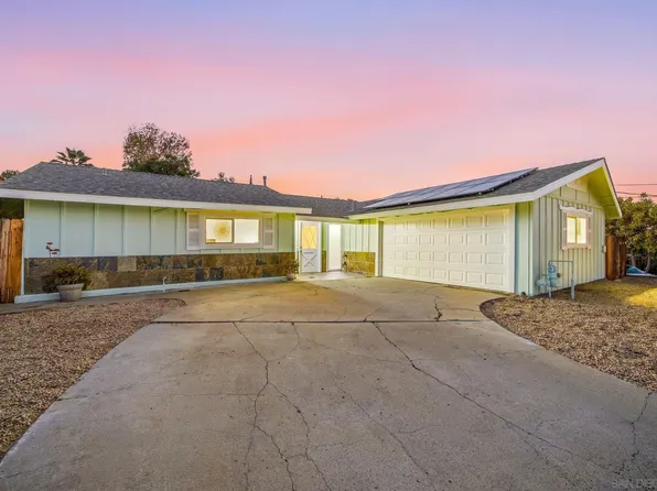 8450 Angila Dr, Santee, CA 92071