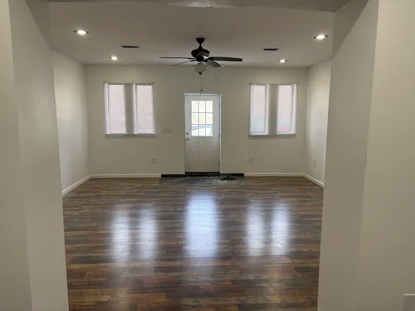 3157 Library Rd, Pittsburgh, PA 15234