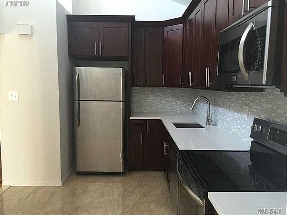 3rd image of 24014 69th Ave #2