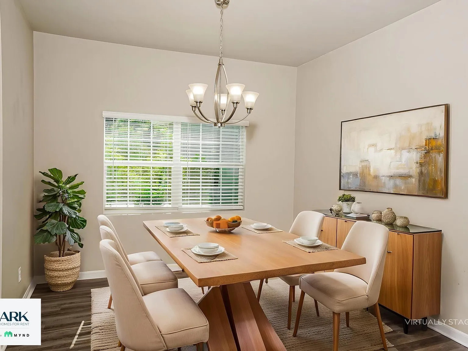 3 bed, 2.0 bath, 1548 sqft, $1,999 — Photo 4
