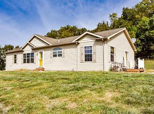 34592 Jim Town Hollow Rd, Pleasant Hill, IL 62366