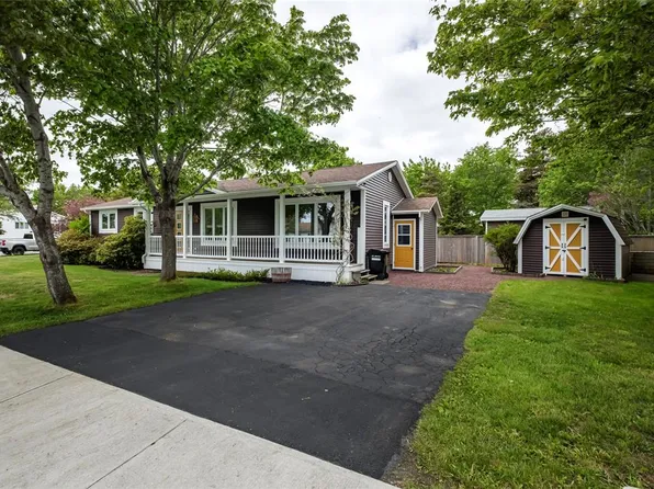 17 Quebec Street, St. John's, NL A1A2S4