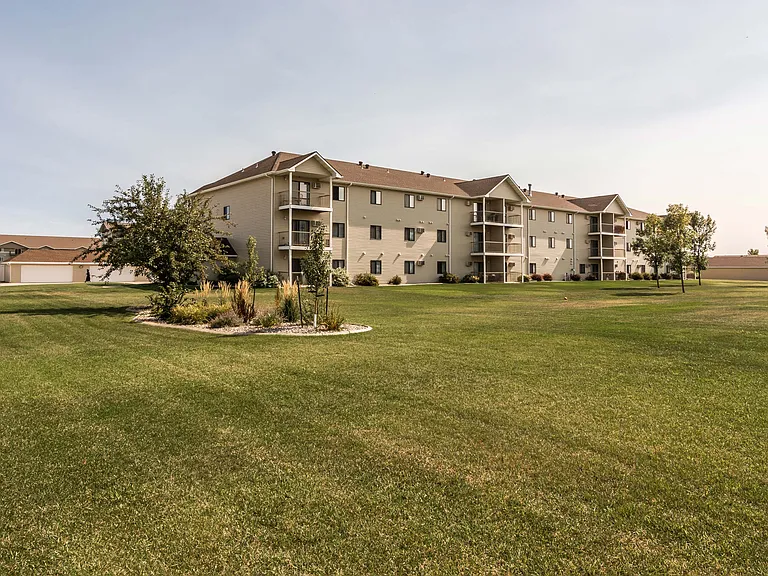 Autumn Ridge — Photo 1