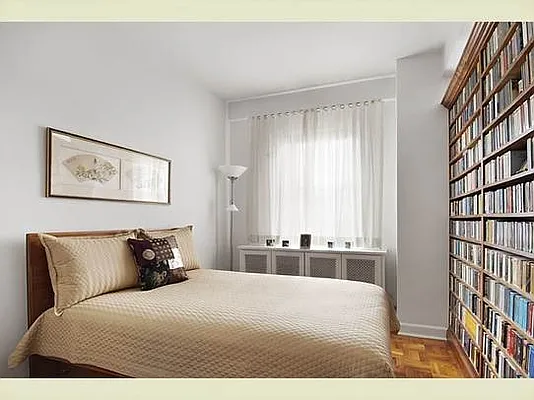 Sold by Stribling | media 16