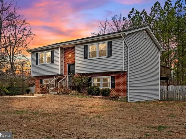 15397 Delaware Dr, King George, VA 22485