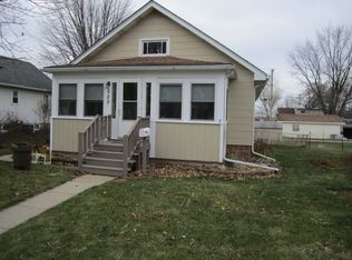 520 Woolf Ct, Rochelle, IL 61068