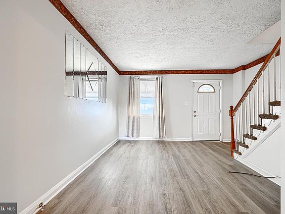 3rd image of 6302 Brown Ave