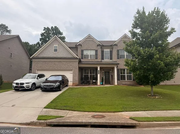 1068 W Union Grove Cir, Auburn, GA 30011