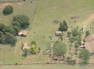 1900 E Crest Ln, Guthrie, OK 73044