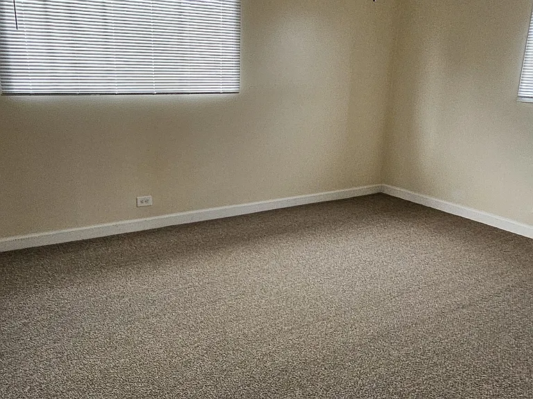 751 N Linden Ave #2E — Photo 3
