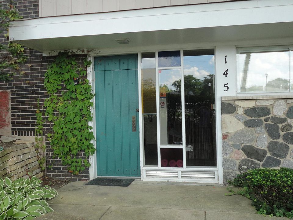 1st image of 145 Ann St APT 11