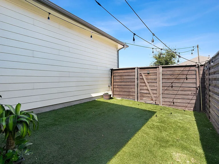 6806 Idea Rd — Photo 32