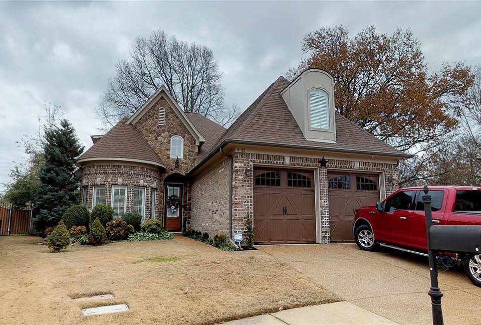 1st image of 9192 Belle Maison Blvd
